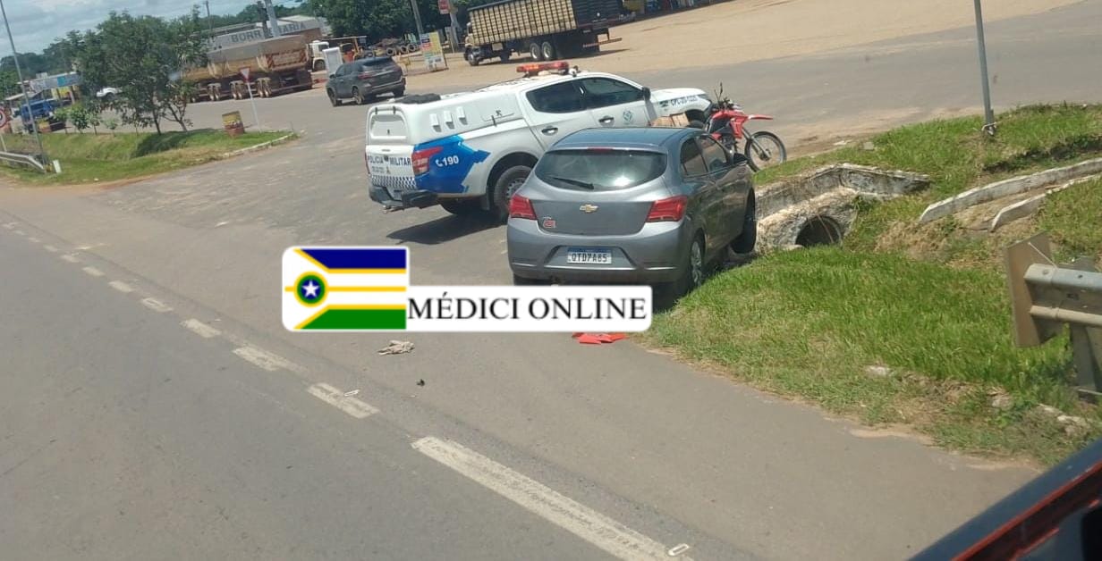 Acidente entre motocicleta e veículo Onix deixa motociclista ferido em Presidente Médici